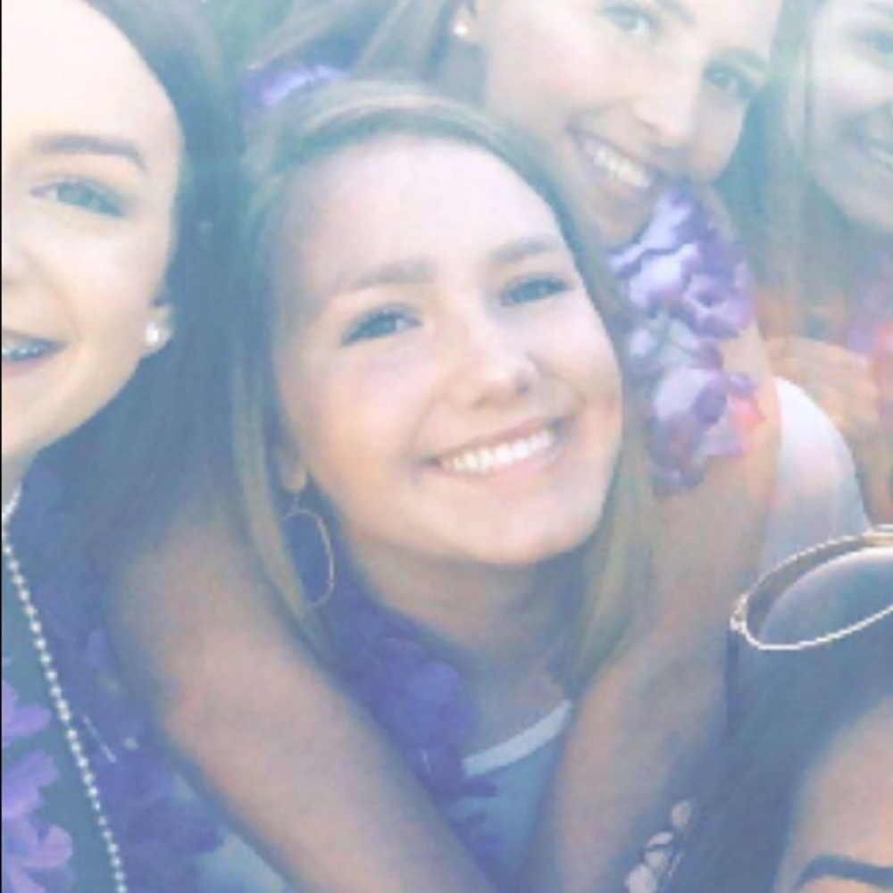 Meet your Posher, Haley